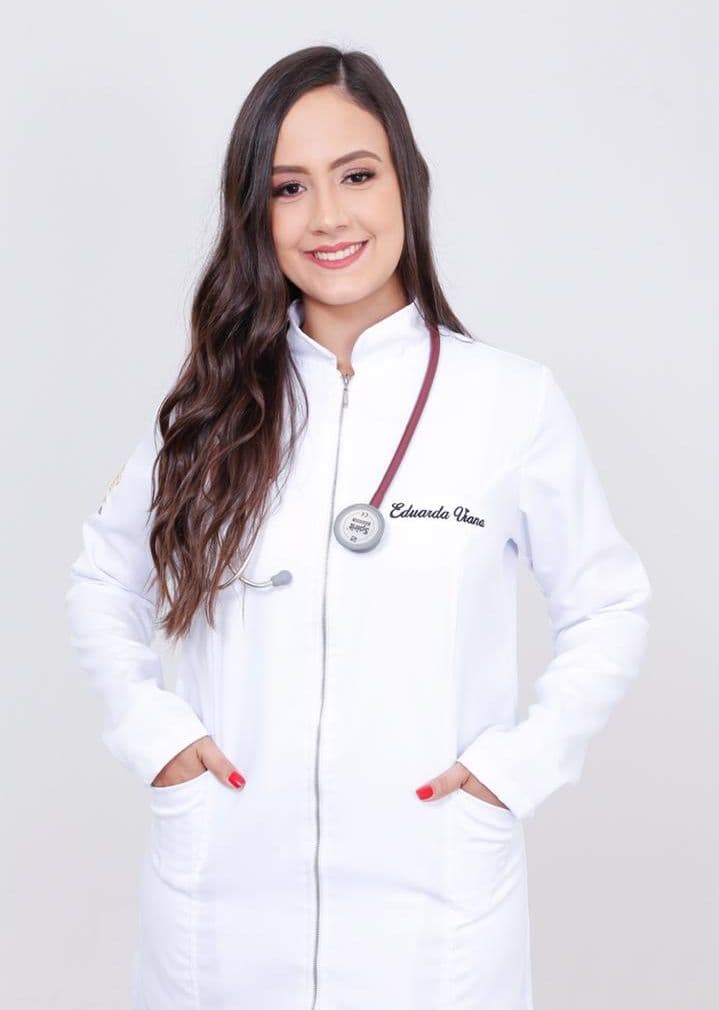 Eduarda, da equipe da Pet's House em Belo Horizonte